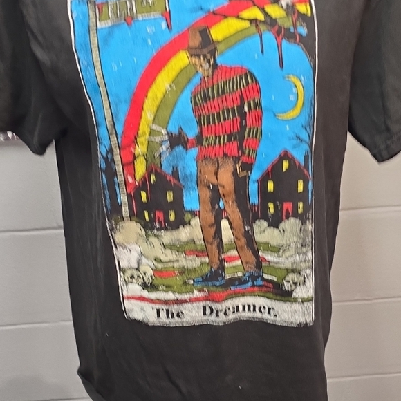 Graphic Black T-Shirt - Picture 4 of 10